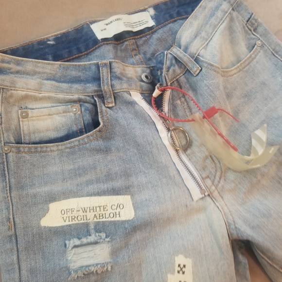 Off White Denim Jean's (31) - Picture 5 of 6